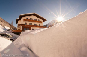 Haus Bergkristall, Berwang, Österreich